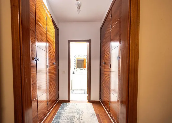 Ocean View Iri Apartment *